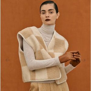 BNWOT SOLD OUT Source Unknown Shearling Vest